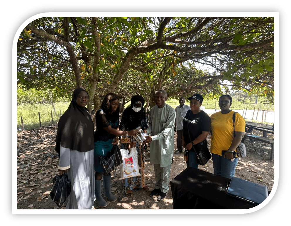 Dean Prof. Ogunlade Isreal visiting Maripha Farms